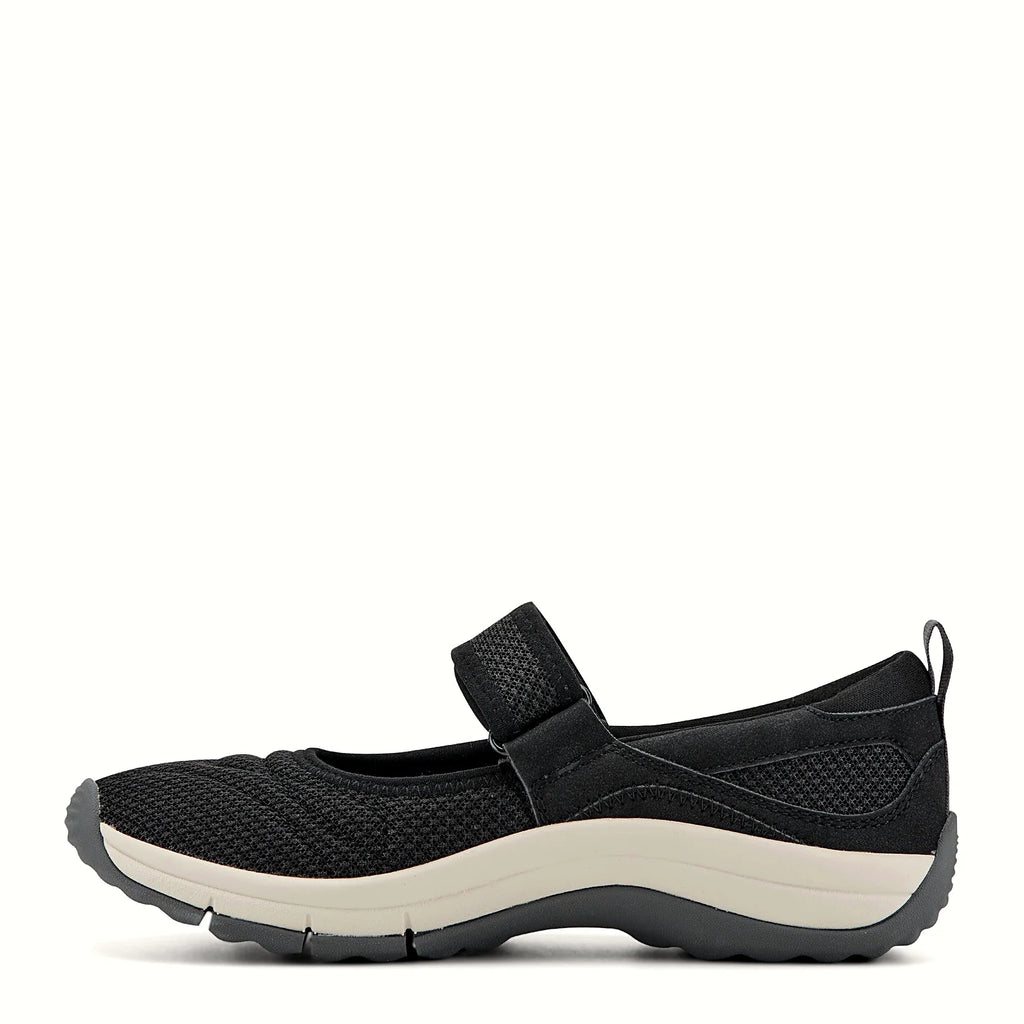 Slightly elevated heel on a knit walking shoe