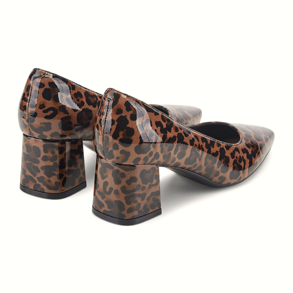 Natural-toned leather upper on a block heel pump