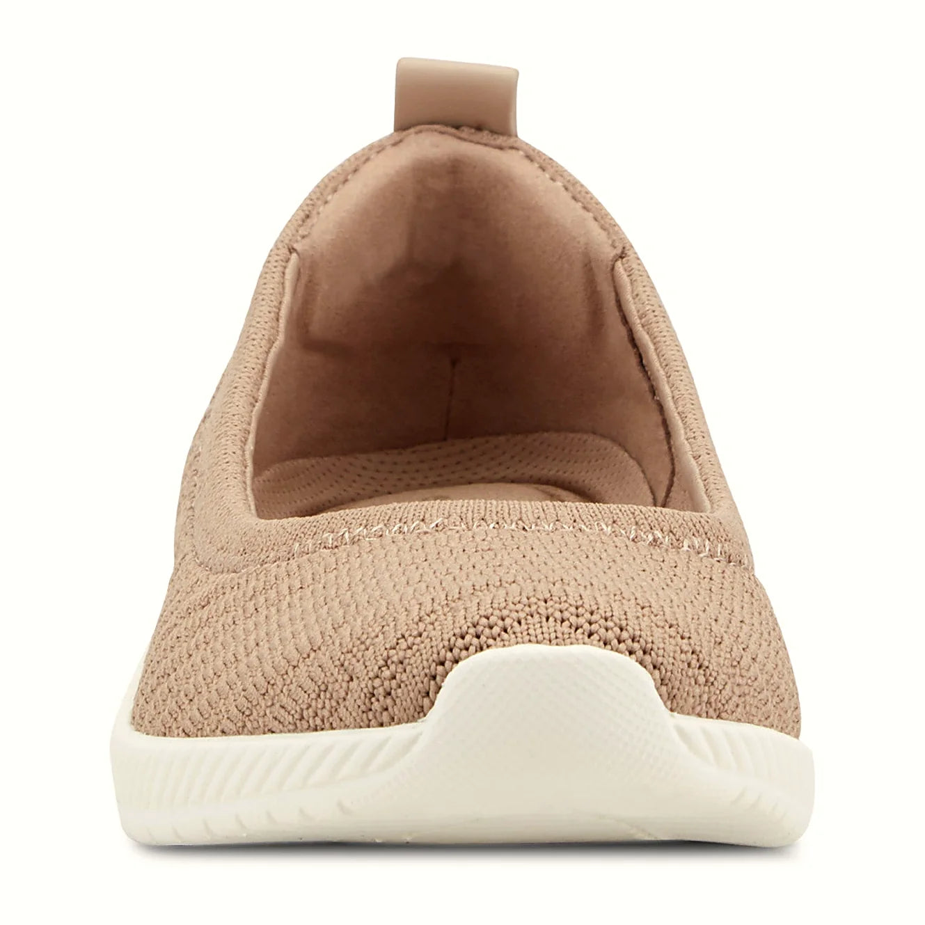 Sturdy pull tab at the heel of a knit flat