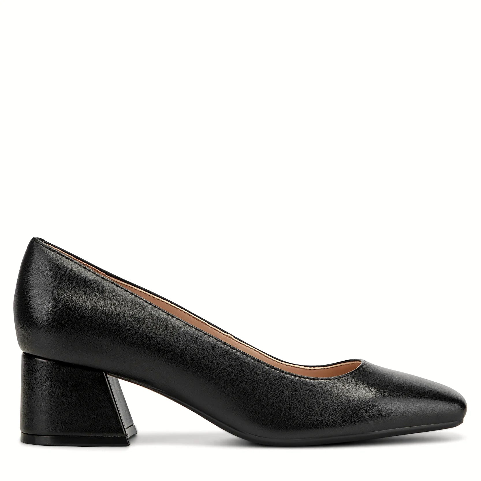 Block heel under a slip-on dress pump