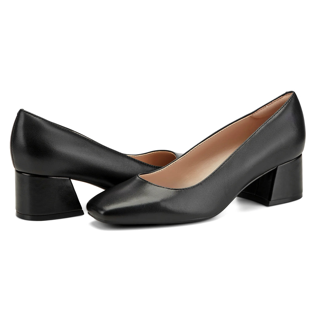 Square-toe dress pump on a block heel