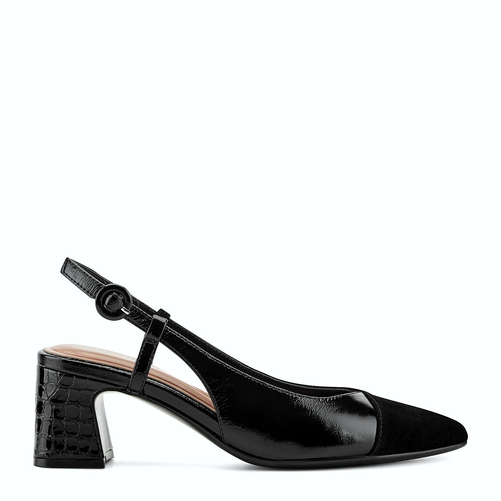 Pointed slingback pump with a cap-toe detail