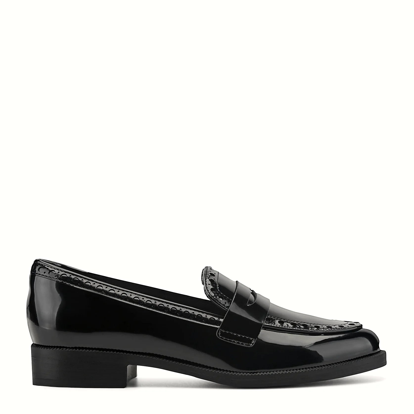 High-shine penny loafer with a saddle strap