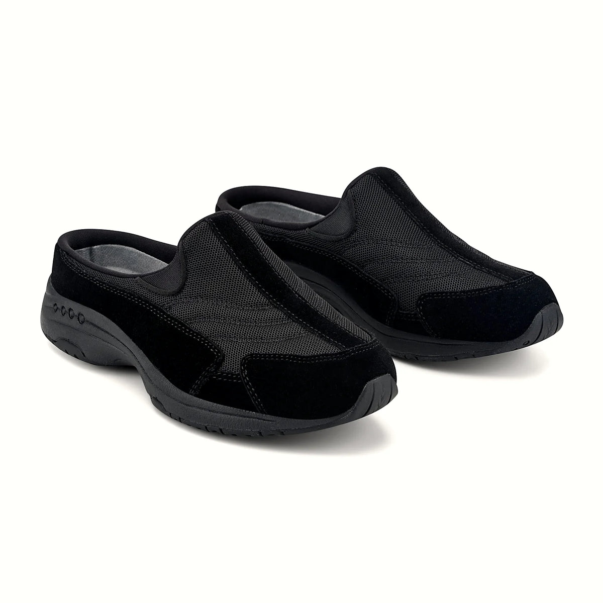 Comfort-well detailing along the midsole of a clog