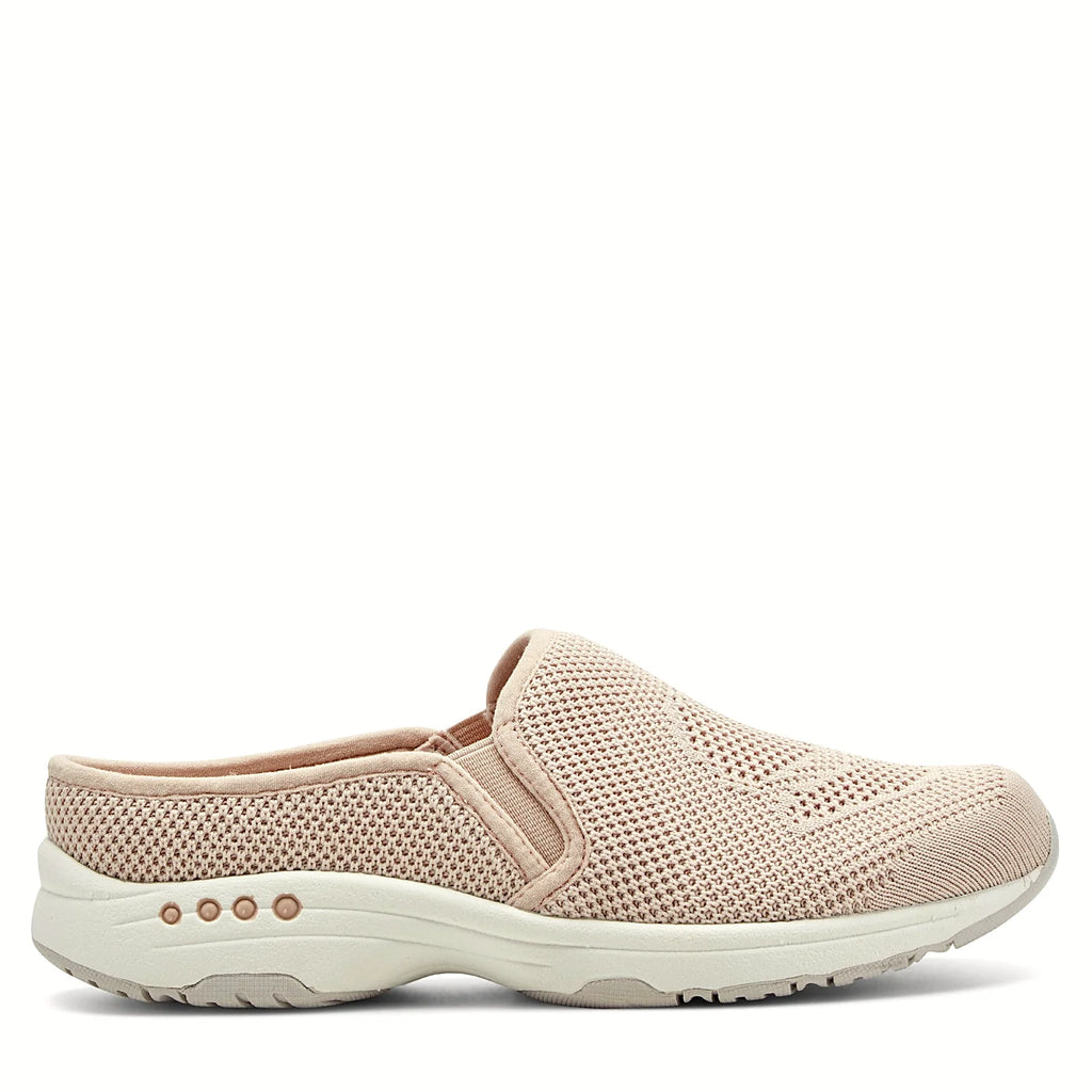 Slip-on clog with a recycled knit upper