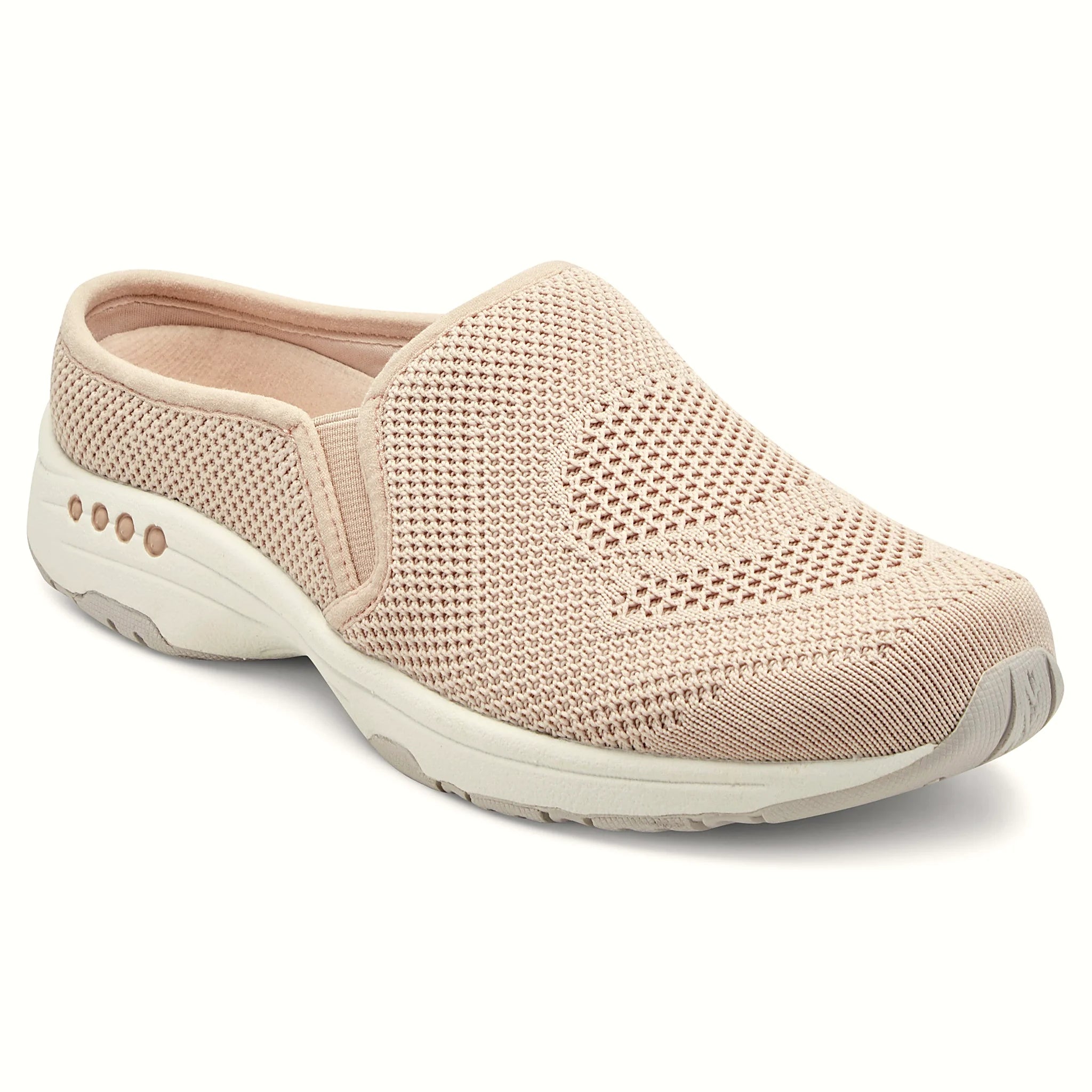 Elastic collar on a low-profile knit clog