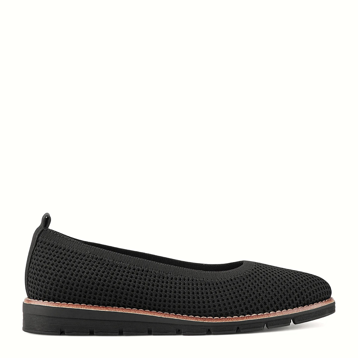 Textured knit slip-on flat with a rounded toe