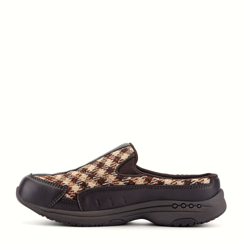 Slip-on clog with suede overlays framing a textured panel
